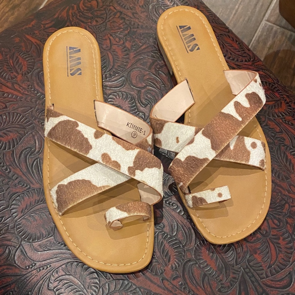 Kimmie Women's Tan and Cream Sandals